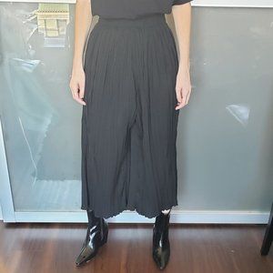 Wide leg Cropped trouser